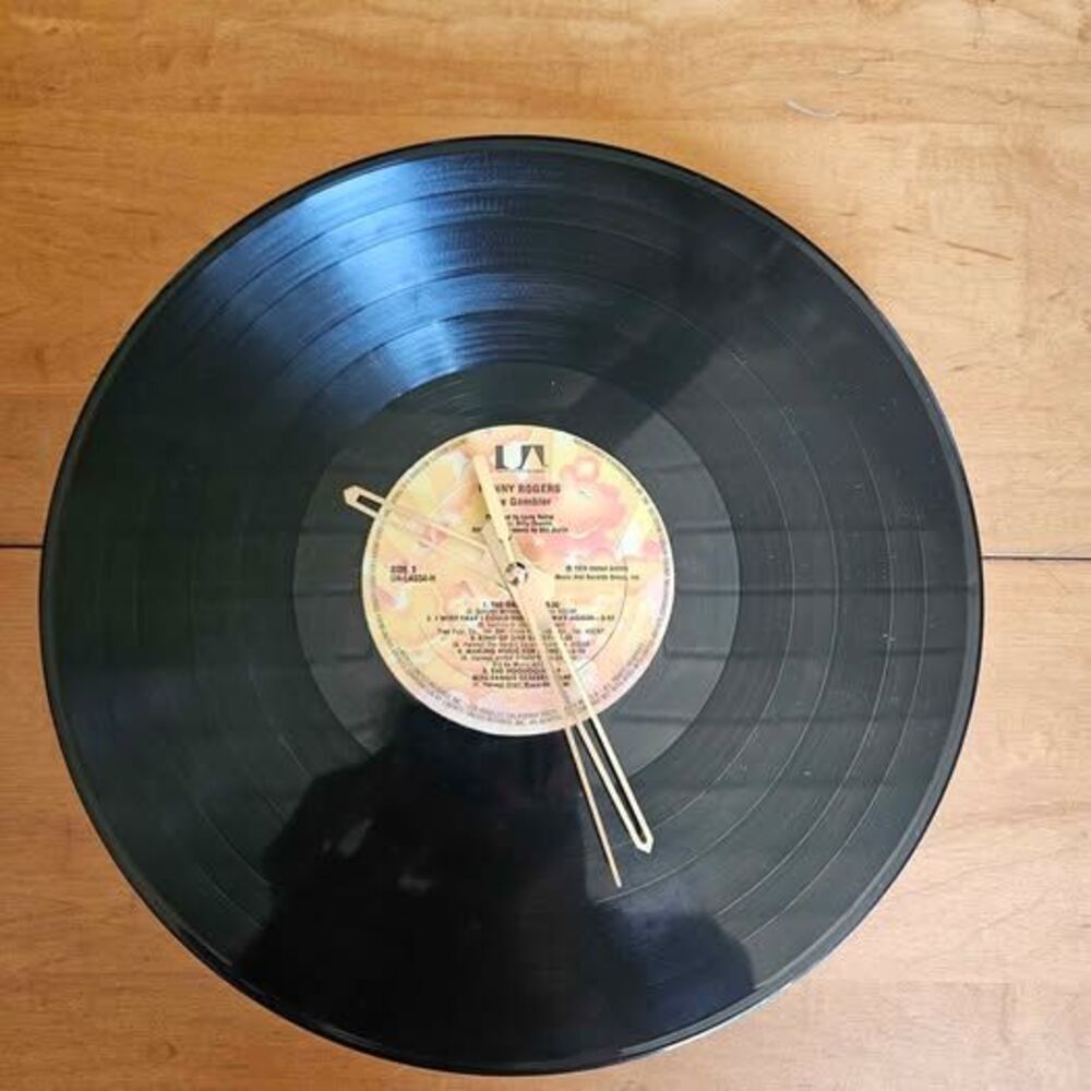 Vinyl Record Clock - Kenny Rogers "The Gambler"
